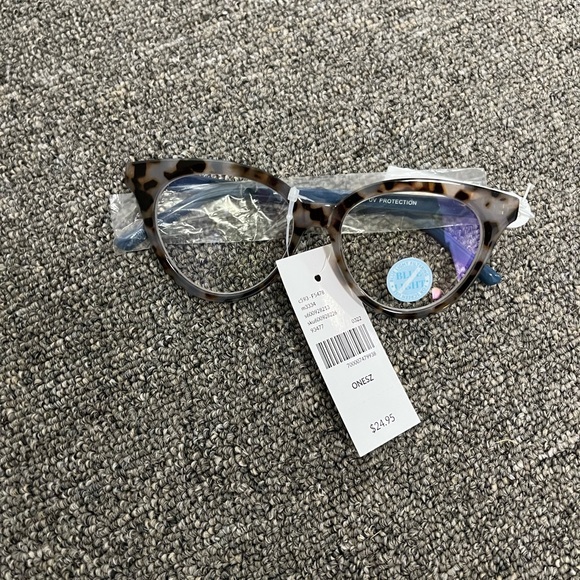 Lane Bryant Accessories - NWT Blue Light Lense Glasses